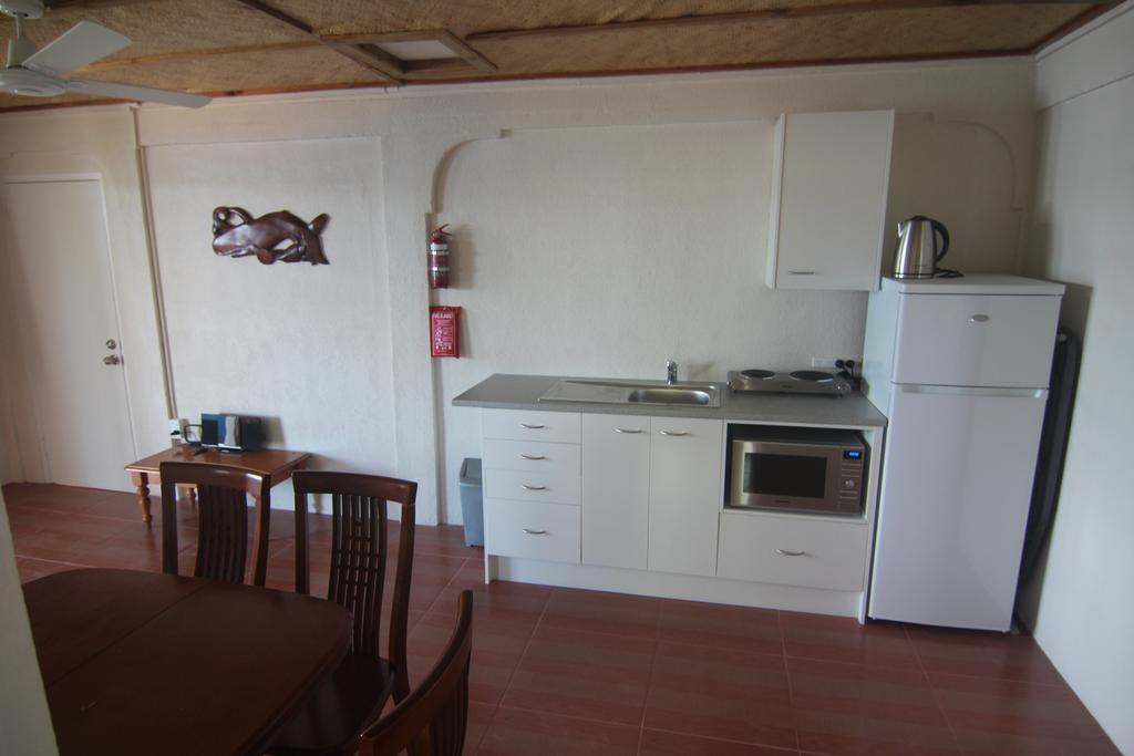 Boathouse Apartments Neiafu Rum bild